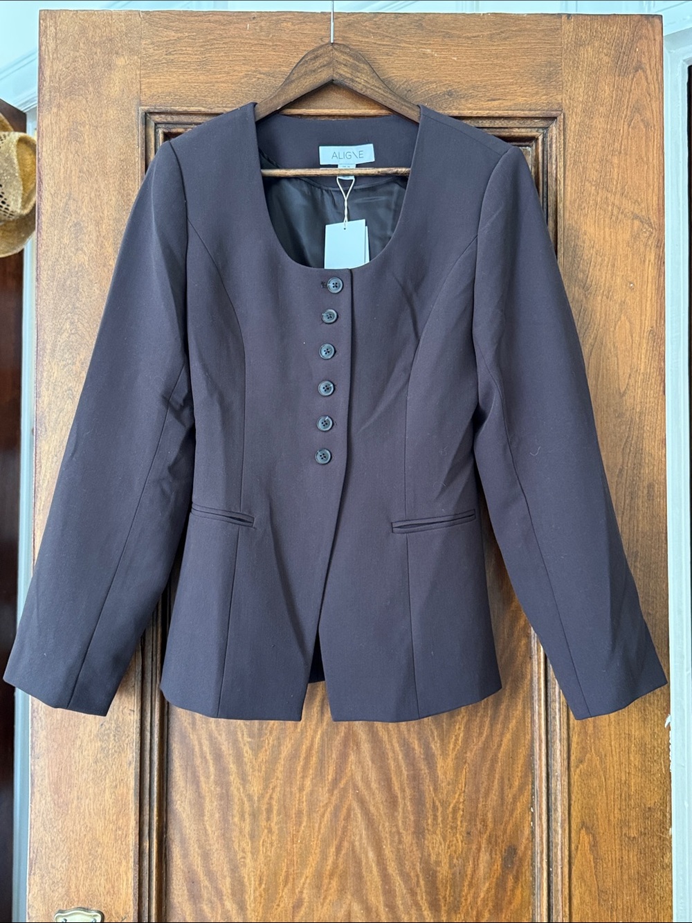 Aligne Women's Dark Brown Scoop-Neck Tailored Blazer